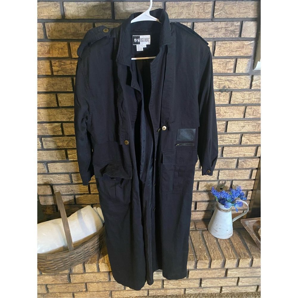 Together Trench Coat‎
